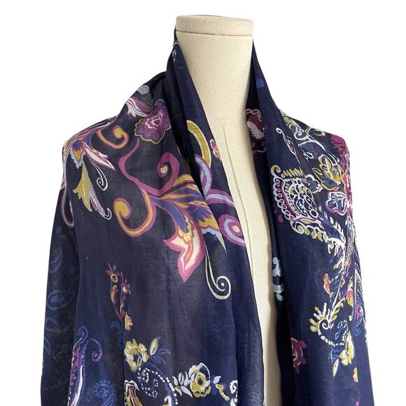 Paisley Pashmina Scarf Shawl Sarong Floral Delicate Feminine Multifunctional Art - Picture 5 of 10